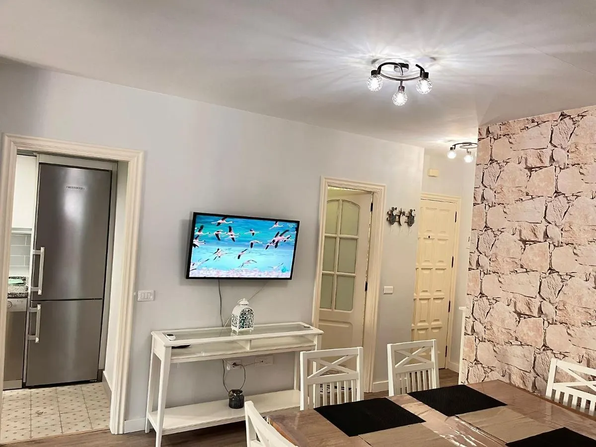 Apartamento 2 Dormitorios El Medano Cerca Del Mar location